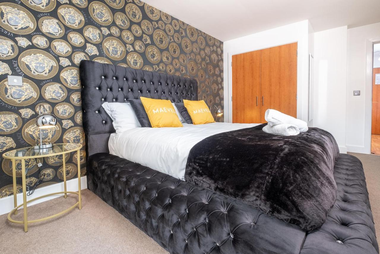 Maevela Apartments - Arcadian Versace Themed Apt ☆ Huge Balcony / Free Parking → Free Netflix -2 Min Walk From Birmingham Hippodrome Theatre, Arcadian, China Town, Sidewalk Club, Gay Village, 5 Mins From New Street Train Station - Birmingham Grand Ce Extérieur photo