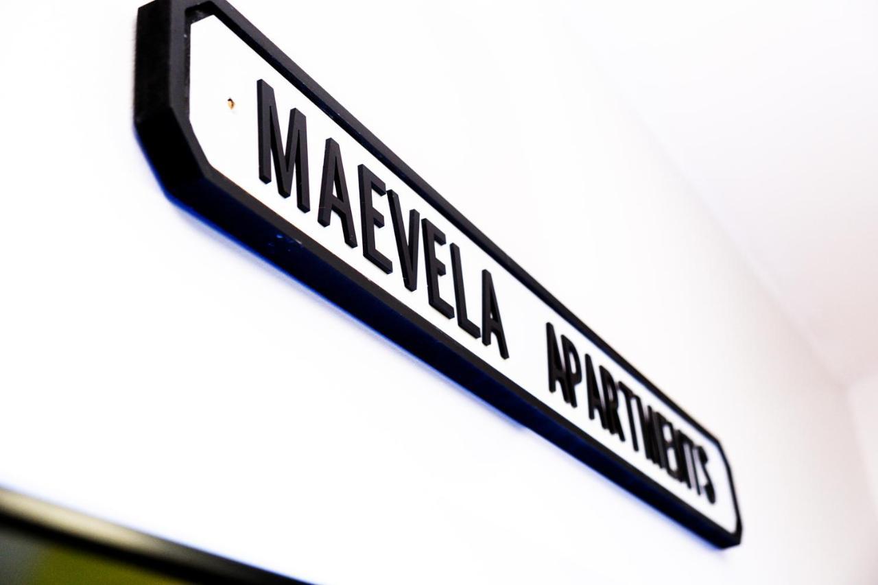 Maevela Apartments - Arcadian Versace Themed Apt ☆ Huge Balcony / Free Parking → Free Netflix -2 Min Walk From Birmingham Hippodrome Theatre, Arcadian, China Town, Sidewalk Club, Gay Village, 5 Mins From New Street Train Station - Birmingham Grand Ce Extérieur photo